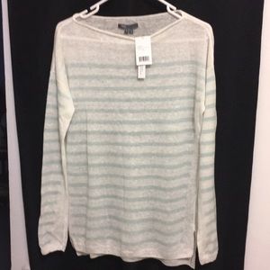 NWT Vince Sweater